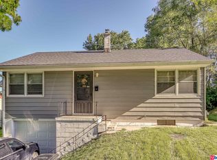 3620 Laurel Ave, Omaha, NE 68111