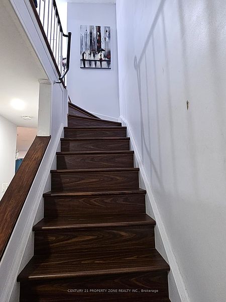 Brampton House for rent - 3 Bedrooms — photo 14