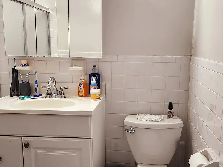 860 E Broadway #7S — Photo 16