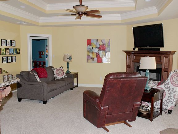 5th image of 6410 Timbercreek Dr