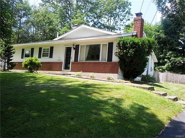 1st image of 11 Cooper Dr