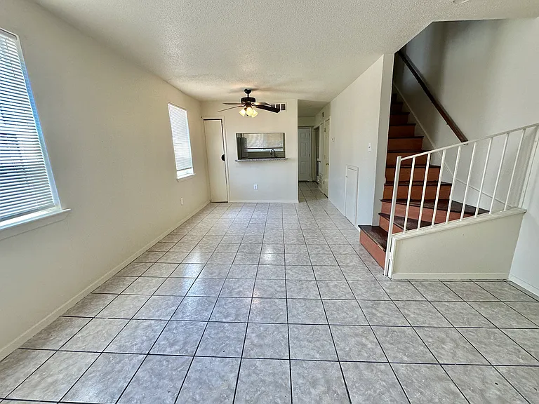 3017 Independence St #A — Photo 2