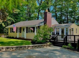 119 Pond St, Newton, NH 03858