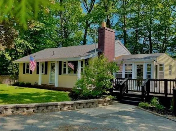 119 Pond Street, Newton, NH 03858