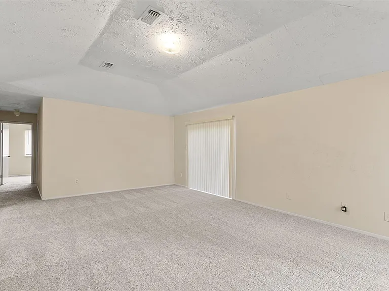 20035 Dawn Mist Dr — Photo 3