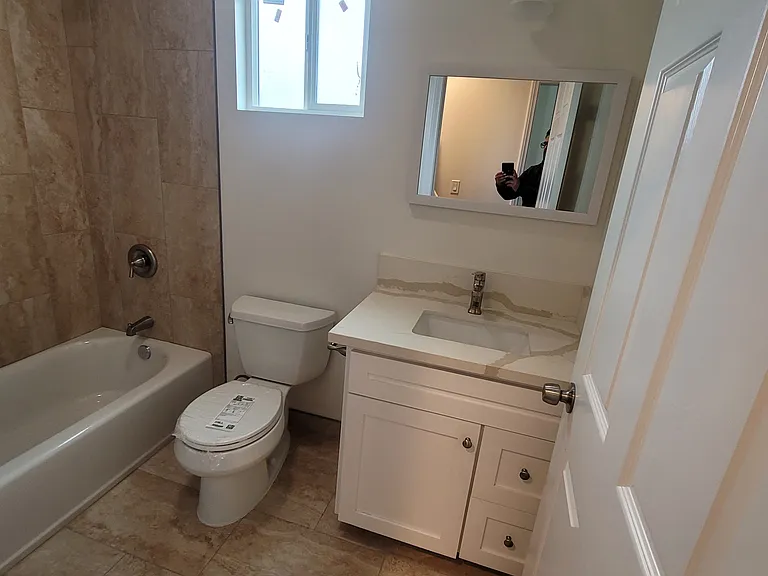 1046 N Banning Blvd #1048 — Photo 17