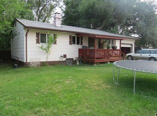 1005 Cliff St, Lander, WY 82520
