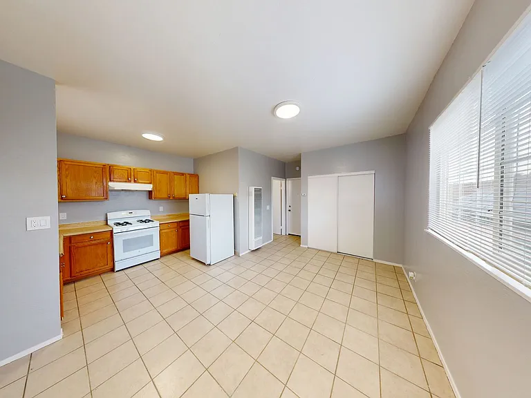 2308 Foothill Blvd — Photo 4