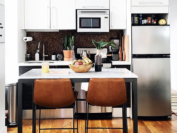 5th image of 31 Kosciuszko St APT 1B