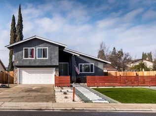 9860 Vista Grande Way, Elk Grove, CA 95624