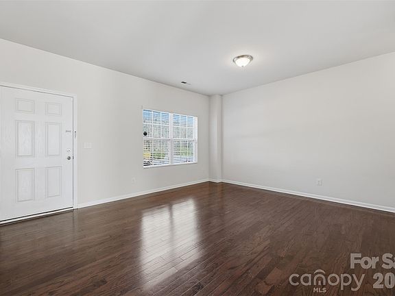 3rd image of 1722 Still River Way