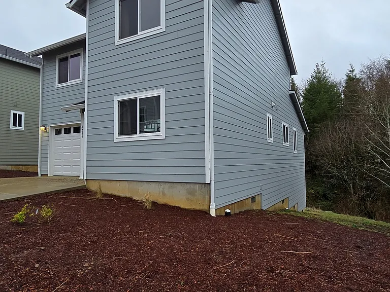 4255 Sequoia Loop — Photo 3