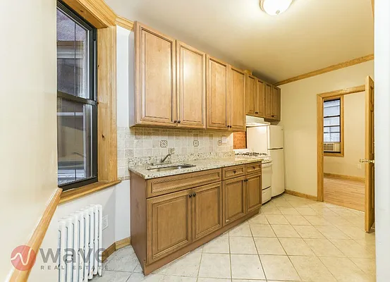 Rented by Wave Real Estate Group | media 29