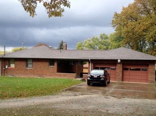 1015 Shannon Rd, Girard, OH 44420