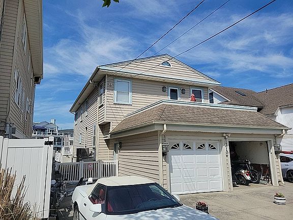 3rd image of 10-12 W 8th St