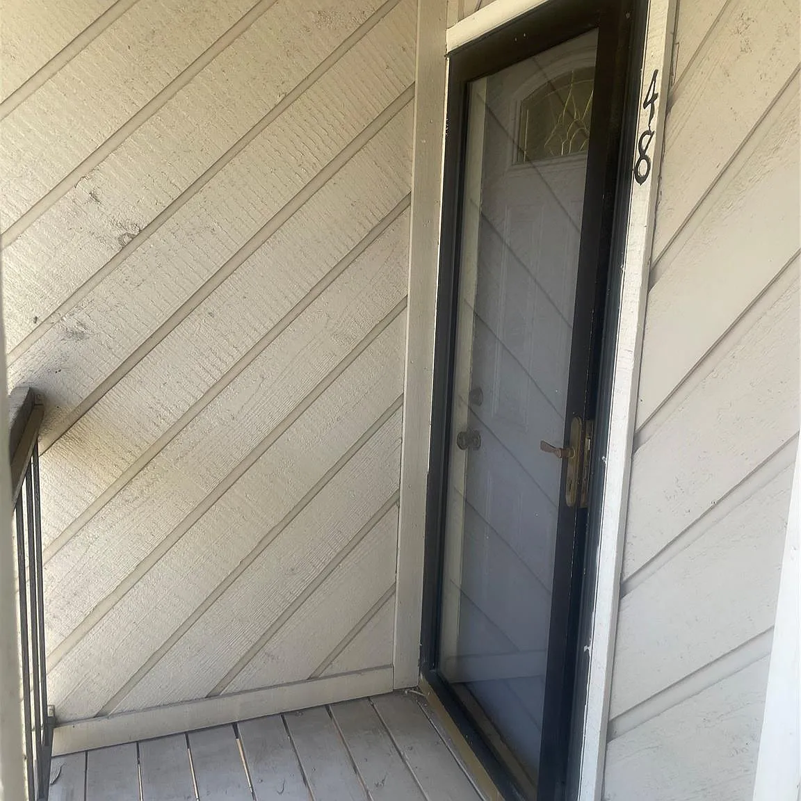 2 bed, 2.0 bath, 960 sqft, $1,290 — Photo 1