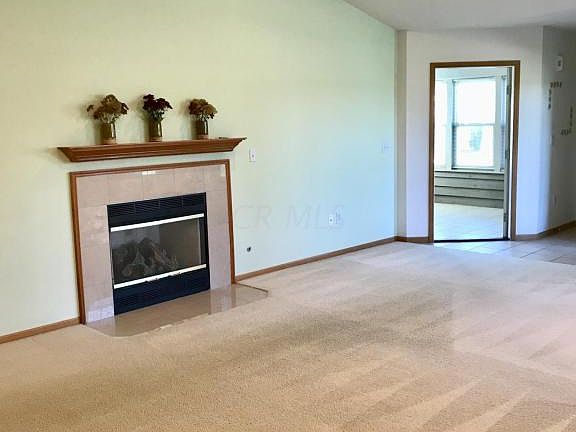 5th image of 361 Charlescarn Dr