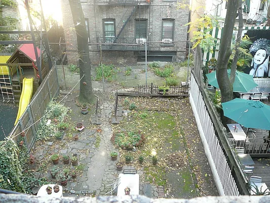 Rented by Kings Court Real Estate | media 15