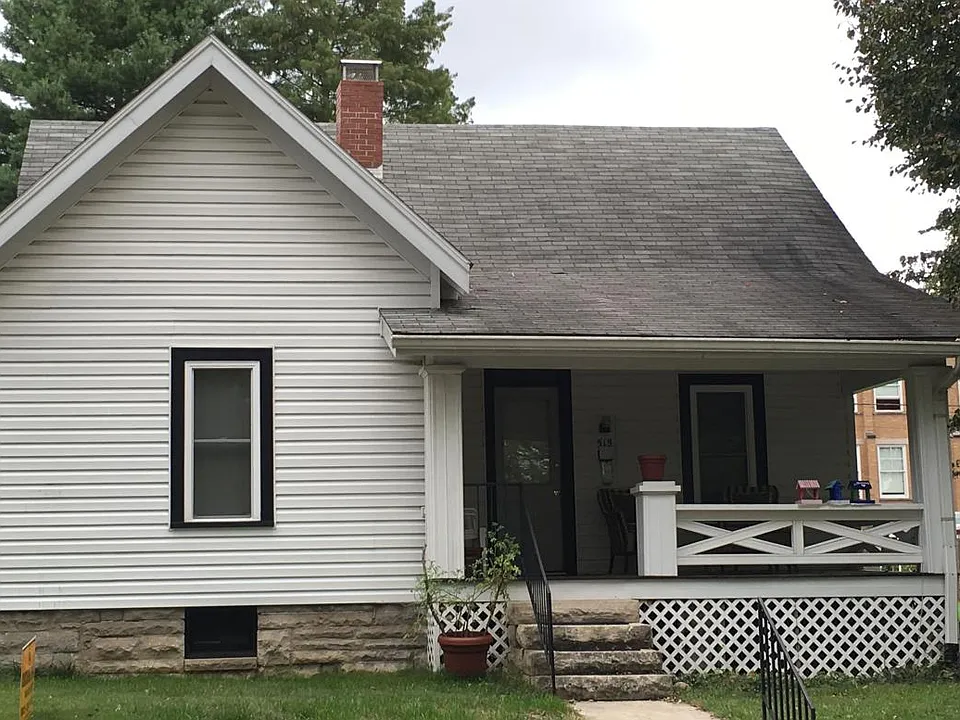 515 S Woodlawn Ave
