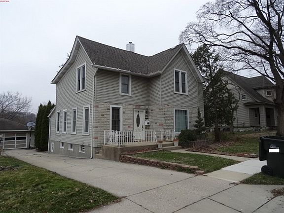 3rd image of 55 N Wisconsin St