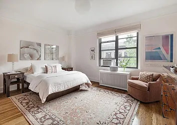 Sold by HomeDax Real Estate