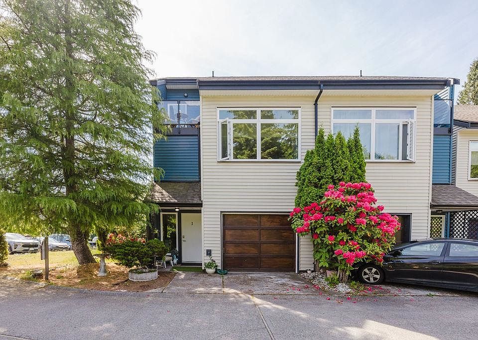 1st image of 623 Farnham Rd #1