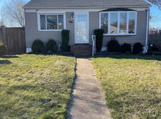 918 Andrews Rd, Glen Burnie, MD 21060