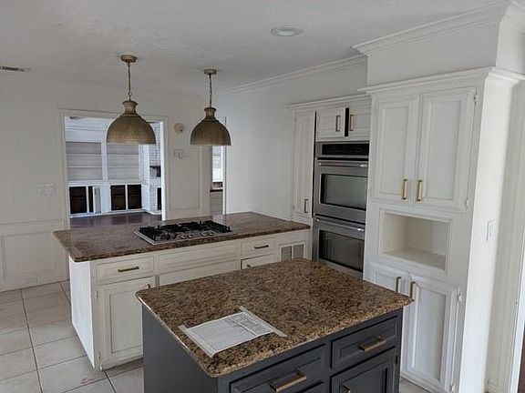 2nd image of 3403 Willow Ridge Dr