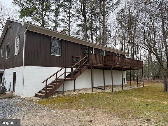 5th image of 322 Deep Shore Rd