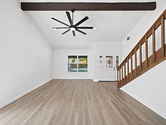 5th image of 2719 Windchase Blvd