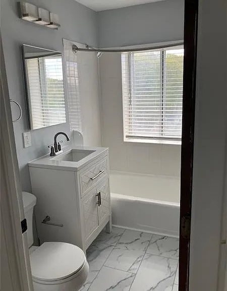 346 Lincoln St #16 — Photo 5