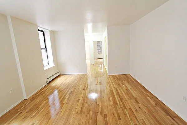 Rented by Bohemia Realty Group | media 23