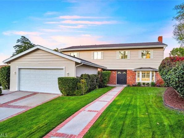 22531 Waterbury St, Woodland Hills, CA 91364