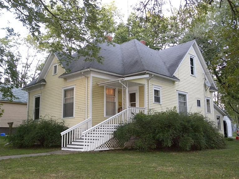 1st image of 311 S Dekalb St