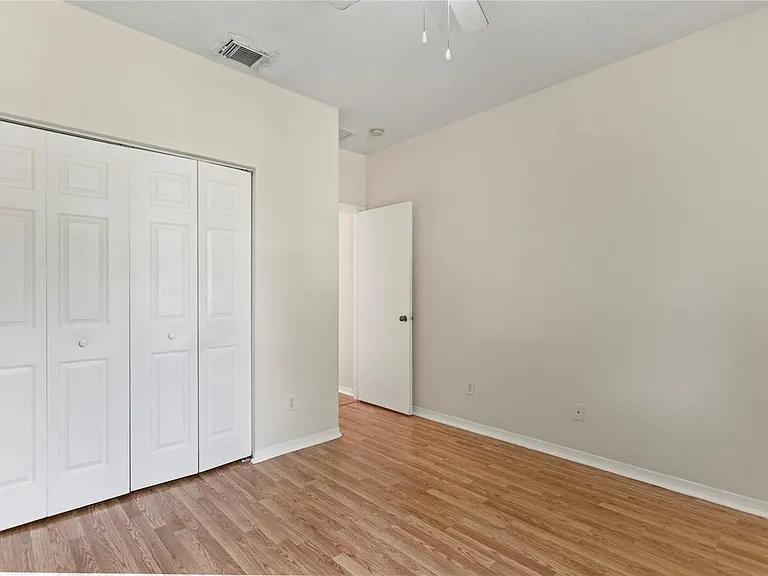 2215 NW 76th Ter — Photo 44