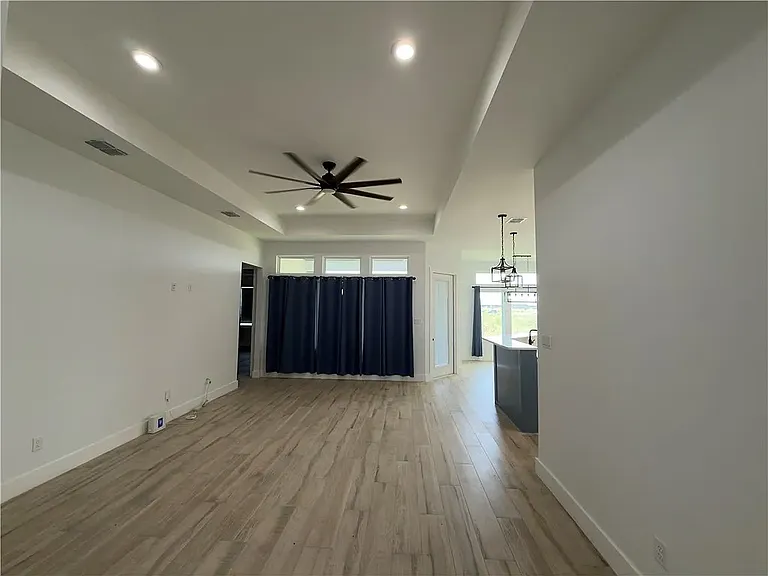 7721 Nadia Dr — Photo 22