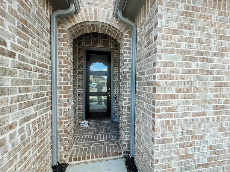 1705 Snapdragon Ct — Photo 2