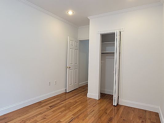 5th image of 220 W 21st St APT 4D