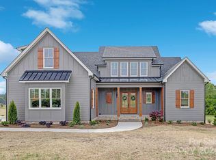 103 Monbo Meadows Ln, Statesville, NC 28677