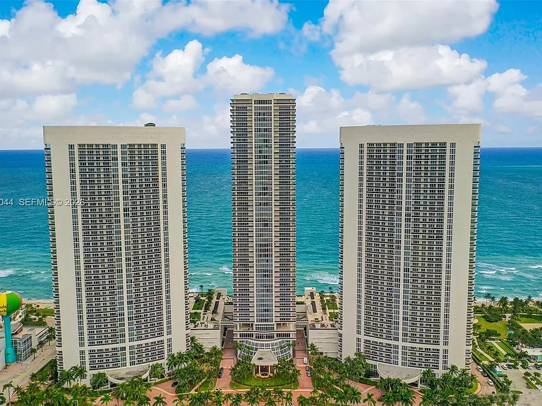 1800 S Ocean Dr #3805 — Photo 3
