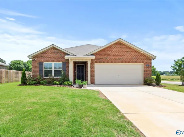 156 Murphy Ln, Madison, AL 35756