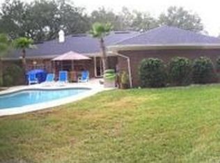 937 Vale Orchard Ln, Jacksonville, FL 32207