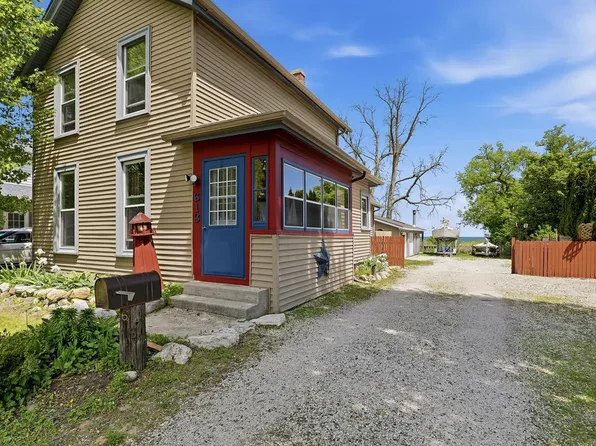 613 N 4th STREET, Manitowoc, WI 54220