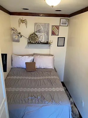 Rented by Compass | media 12