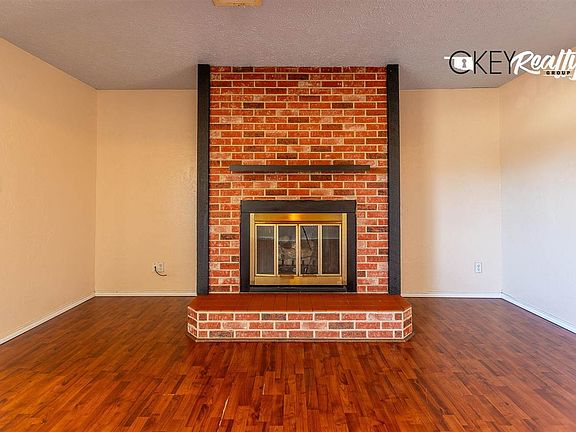 5th image of 5507 NW Eisenhower Dr