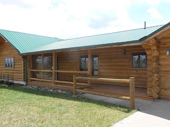 5th image of 172 Soda Springs Dr