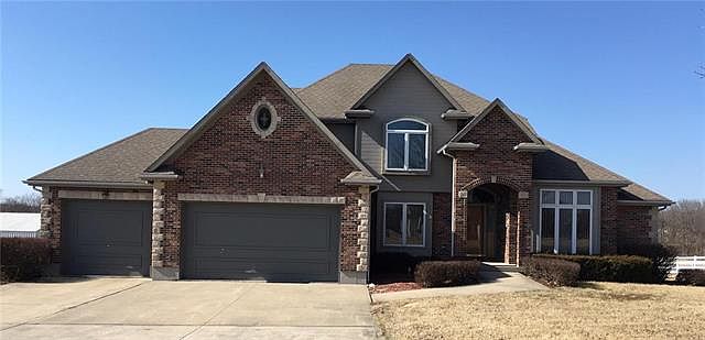 1st image of 3310 N Juanita Dr