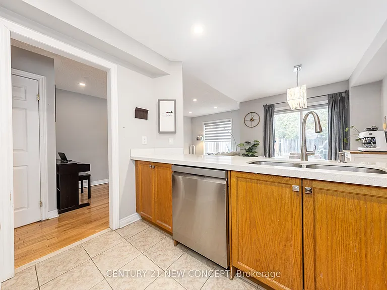 46 Maple Sugar Ln — Photo 11