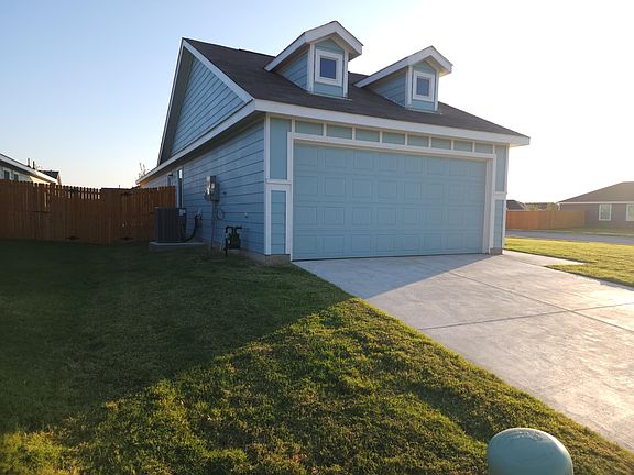 2nd image of 2757 Cobbleview Dr
