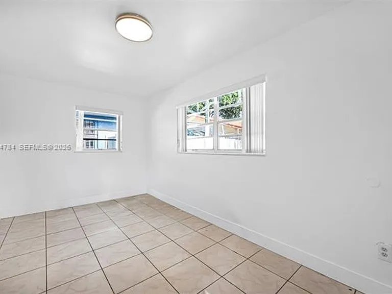 3231 SW 25th St #CU-2 — Photo 12